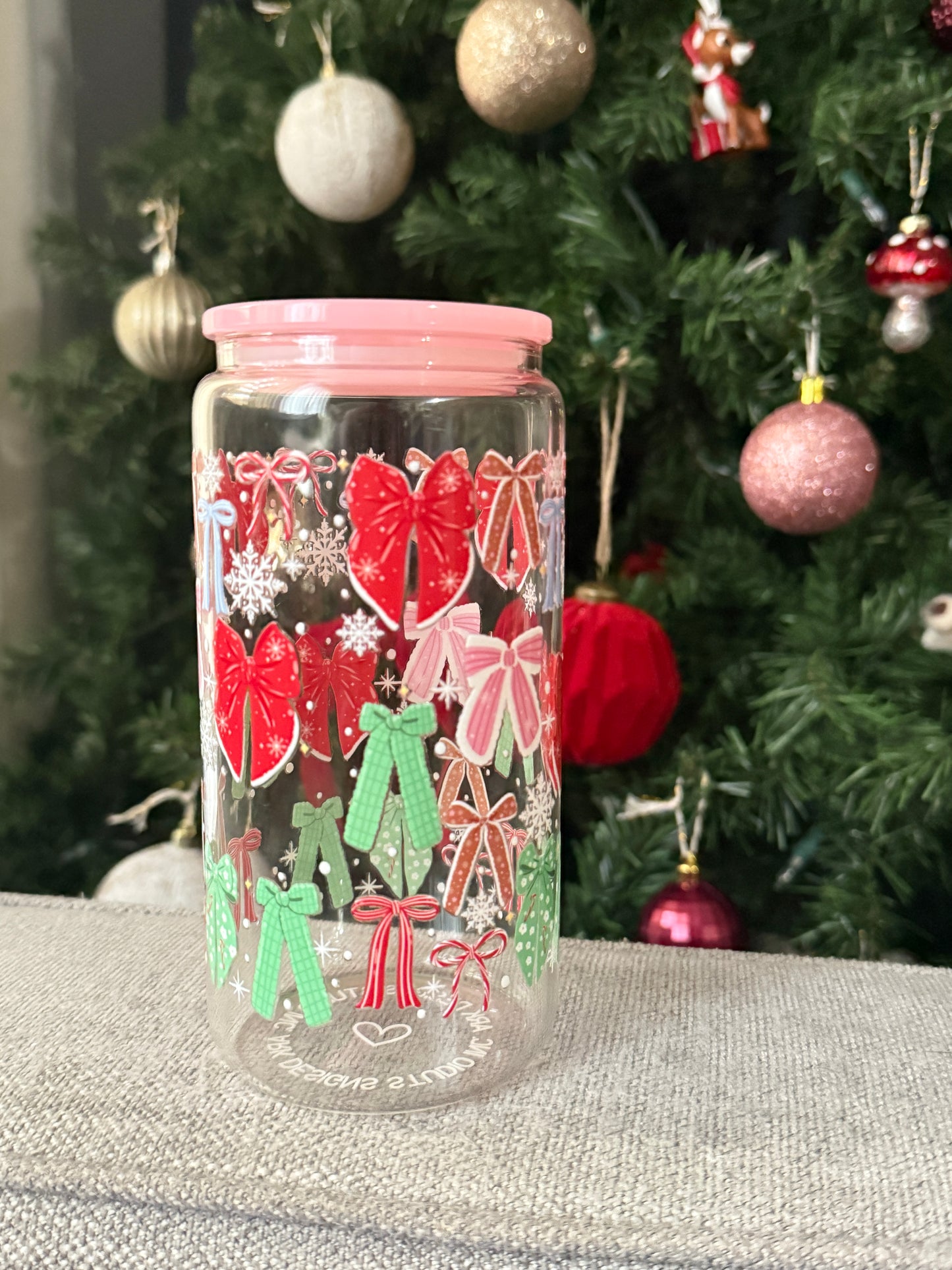 Festive bows Cup- 16oz glass tumbler with plastic lid