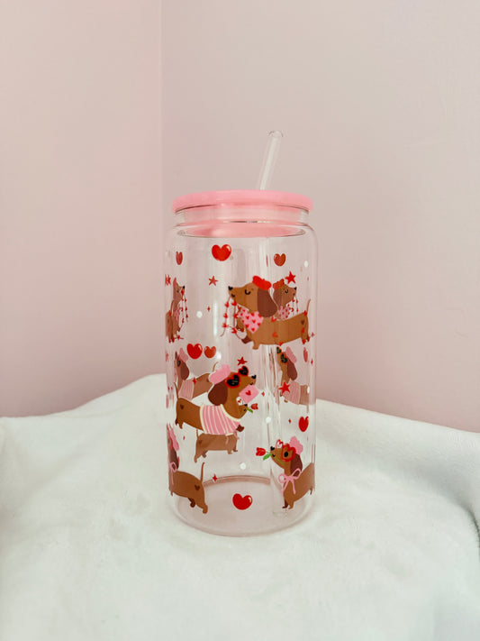 Doxie in Love | 16oz Tumbler with Plastic Lid & Glass Straw