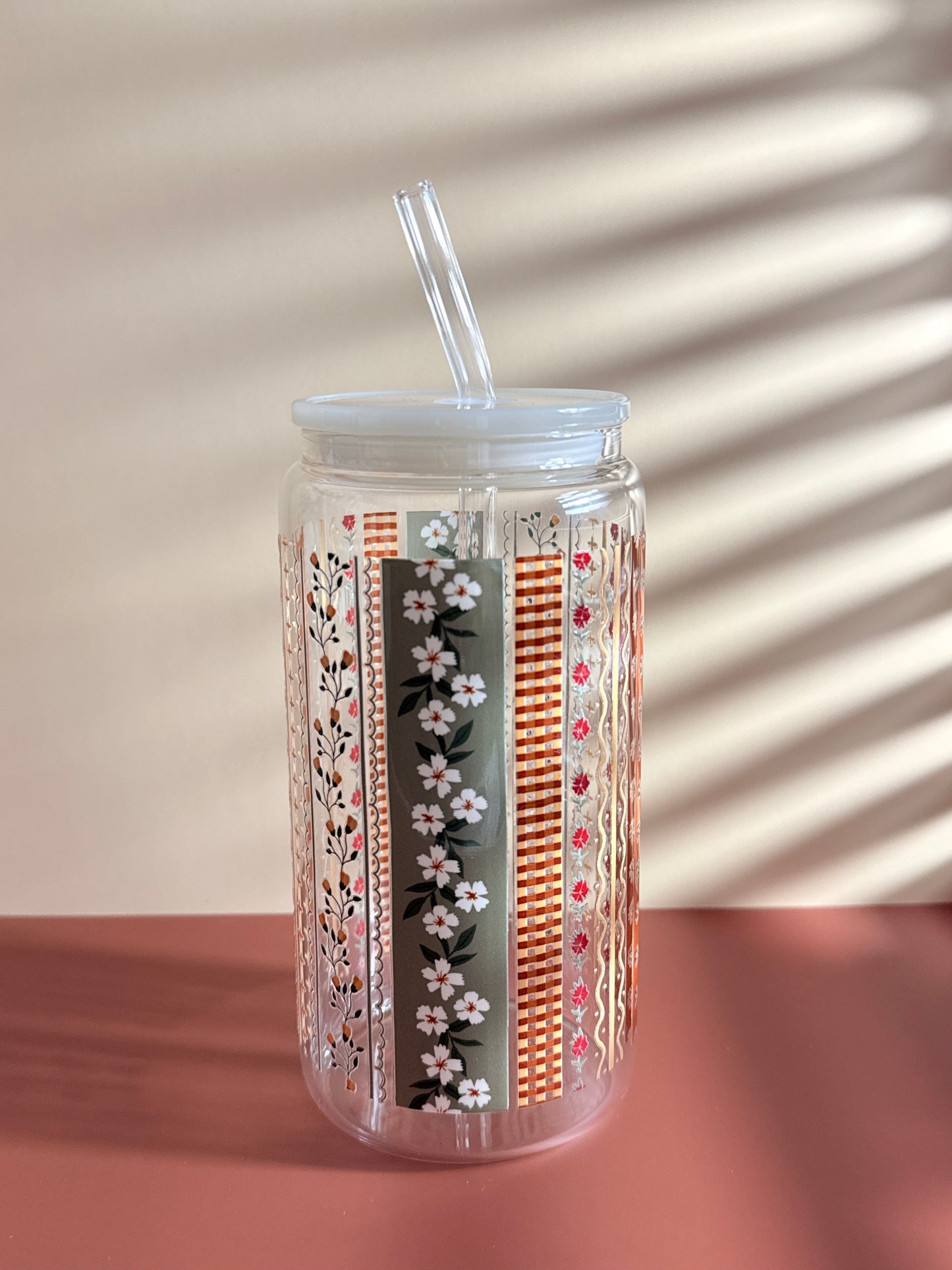 Vintage Floral Glass Cup | 16oz Tumbler with Plastic Lid & Glass Straw
