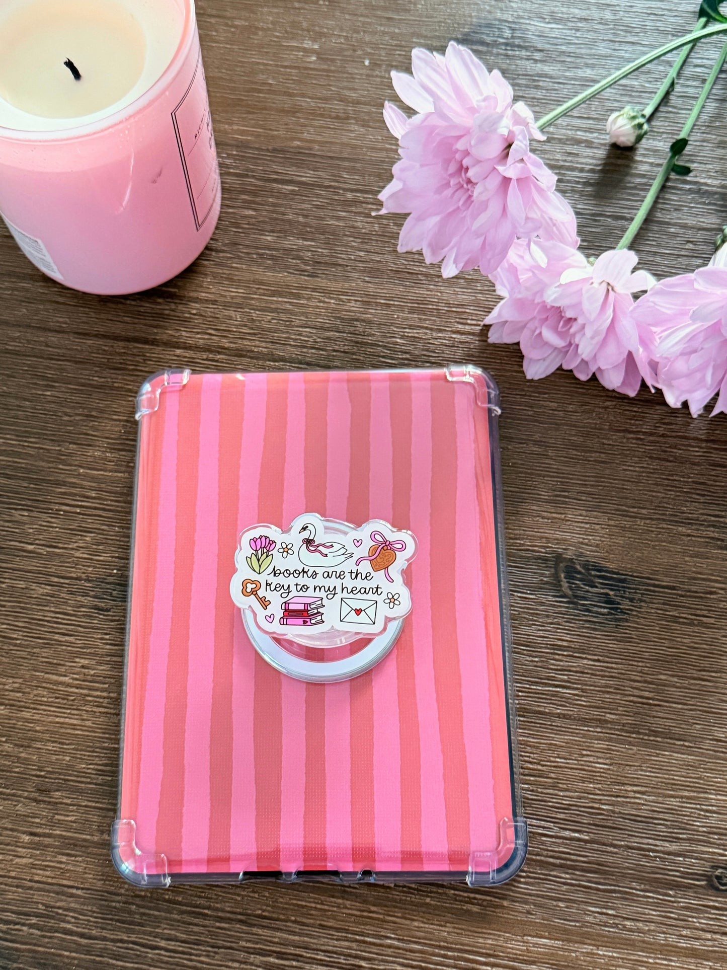 Key to my Heart | Magnetic Phone & E-reader Grip | Snap-On | MagSafe Style