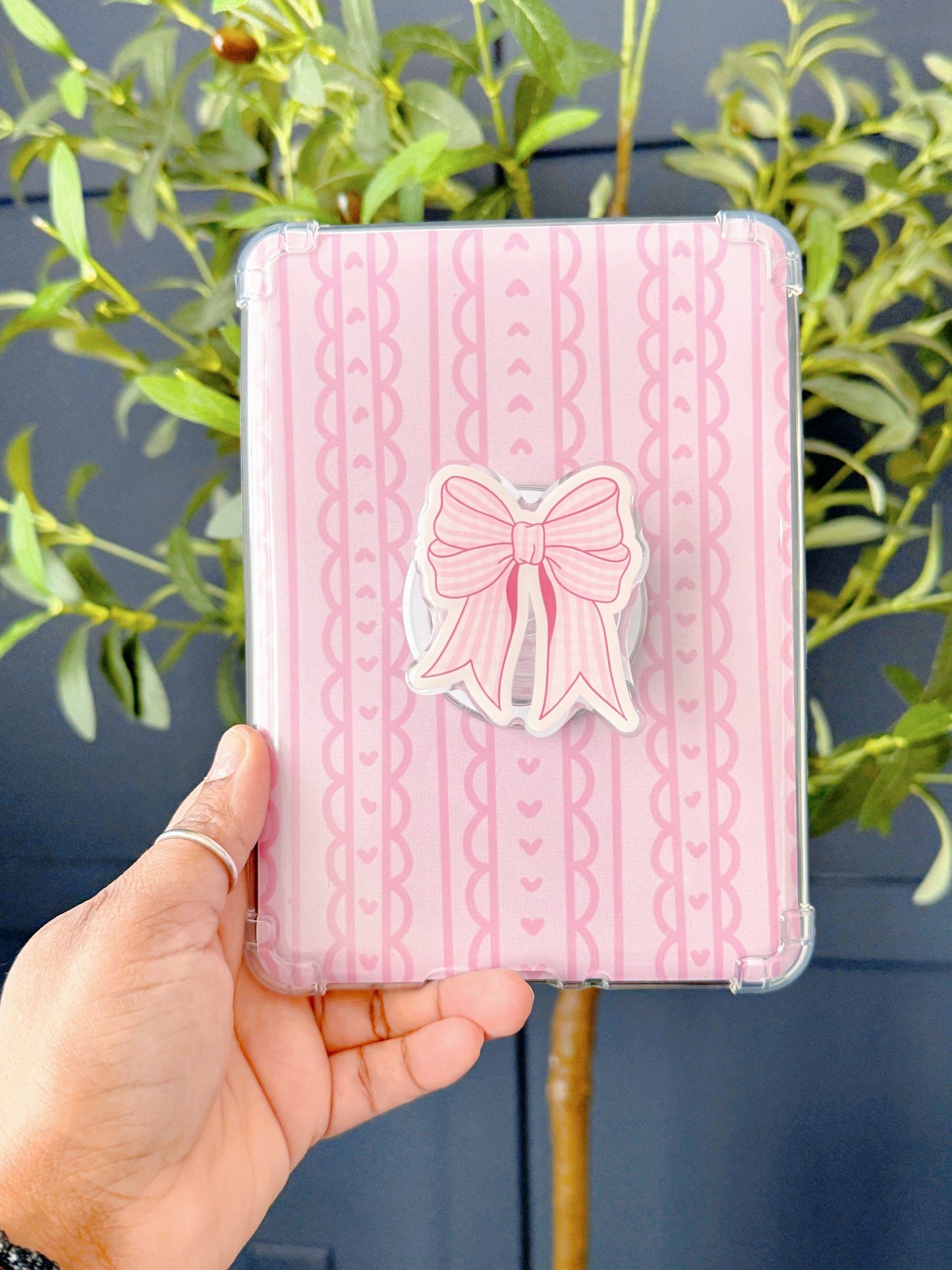 Bow | Magnetic Phone & E-reader Grip | Snap-On | MagSafe Style