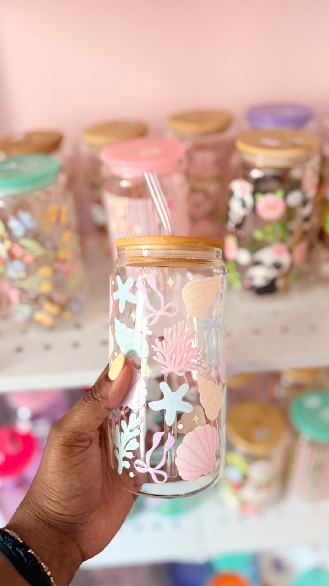 Coquette Sea Shell Cup | Glass Cup with Plastic/ Bamboo Lid & Glass Straw